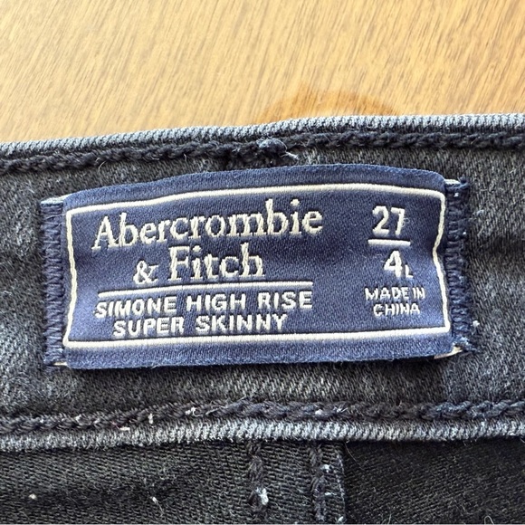 Abercrombie & Fitch Simone High Rise Super Skinny Black Ripped Jeans Size 27/4 - Picture 7 of 7